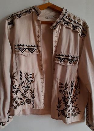 Піджак в етно стилі