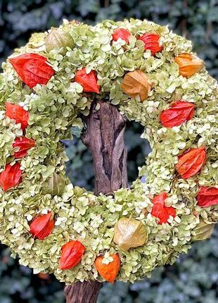 Осенний венок из натурального физалиса и гортензии, с led гирляндой