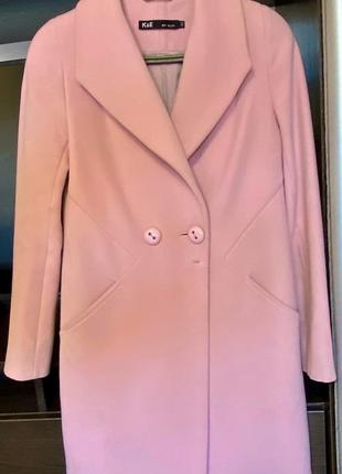 Пальто жіноче рожеве