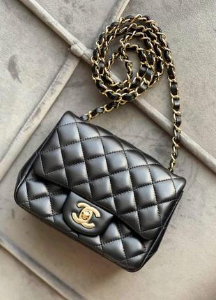 Сумка в стиле chanel mini стеганая на цепочке