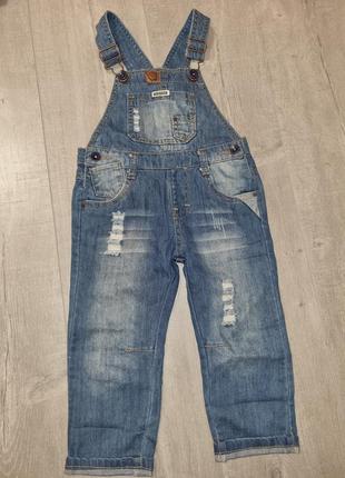 Джинсовый комбинезон на девочку