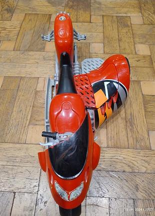 Игрушка мотоцикл hasbro большой 3