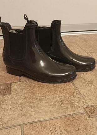 Гумові чоботи