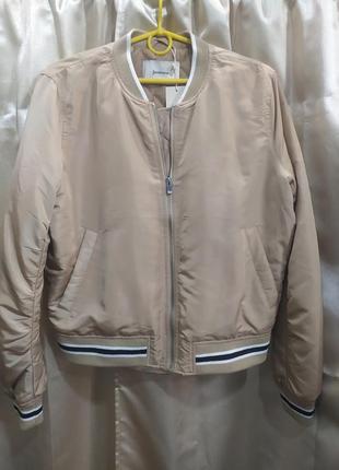 Куртка stradivarius