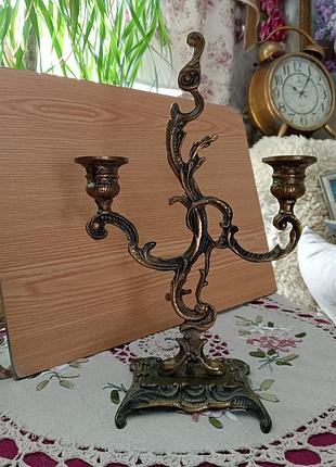 Подсвечник