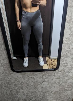 Спортивные лосины от nike