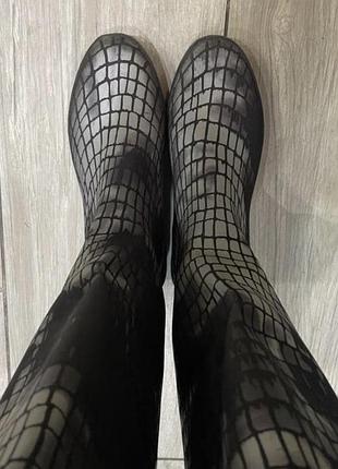 Резиновые сапоги