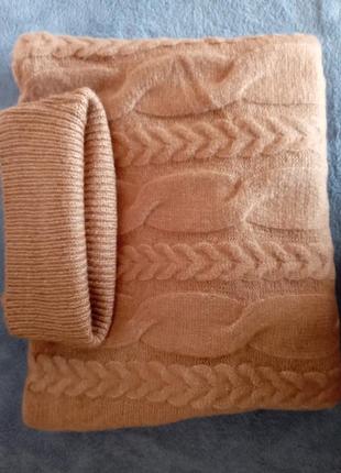 Свитер теплый женский