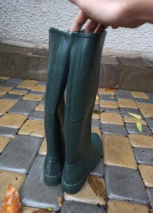 (резиненные) из пены сапоги 36