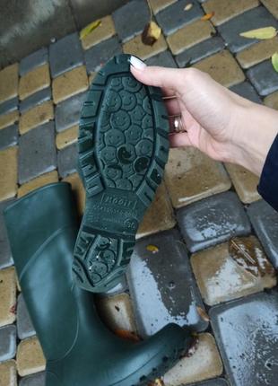 (резиненные) из пены сапоги 36