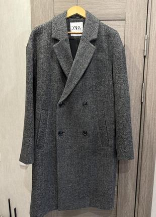 Сіре пальто zara