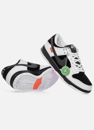 Кросівки nike sb x tightbooth dunk low pro black white
