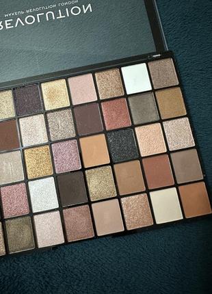 Revolution maxi reloaded palette large it up
