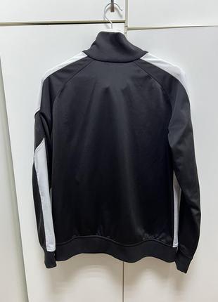 Распродажа футболки кофты мужское