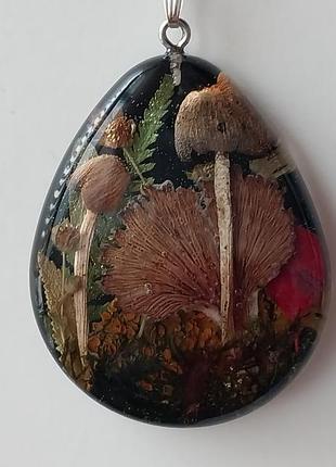 Кулон зі справжніми грибами, мохом, папороттю, кулон лісовий