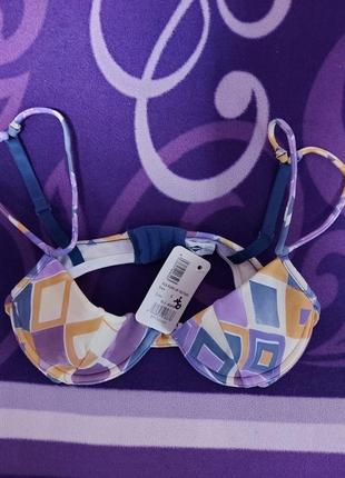 Цветной бюстгальтер