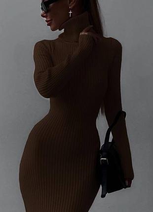 Сукня жіноча