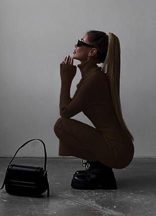 Сукня жіноча