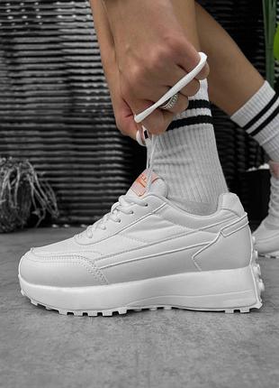 Женские кроссовки белые текстильные кожаные 23 см 35 размер