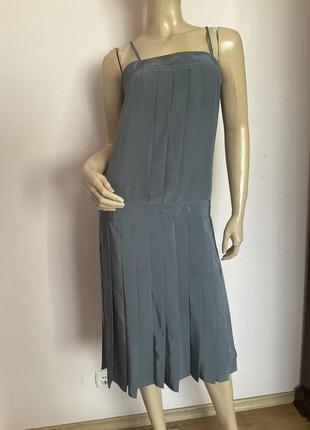 Хорошее фирменное платье/ s/ brend wallis