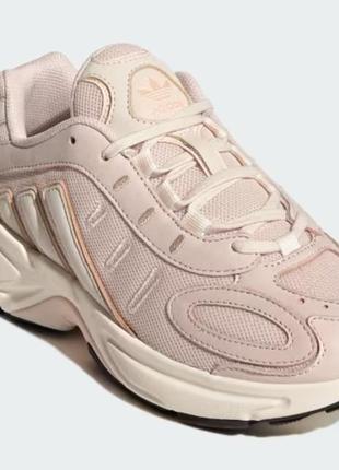 Кроссовки adidas оригинал