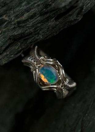 Серебряное кольцо с опалом. элегантное кольцо с натуральным камнем