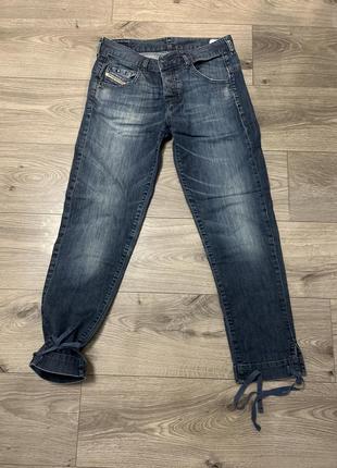 Легендарные винтажные джинсы мом diesel