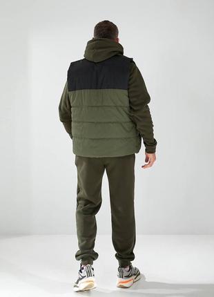 Чоловічий спортивний костюм з жилеткою