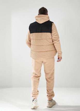 Чоловічий спортивний костюм з жилеткою