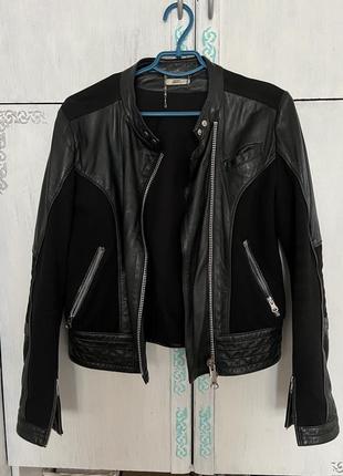 Шкіряна куртка