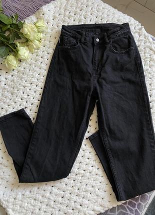 Джинси мом / жіночі чорні джинси мом / стильний одяг / жіночі чорні штани mom