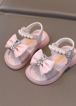 Босоножки для девочек