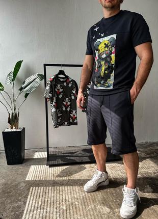 Черный костюм