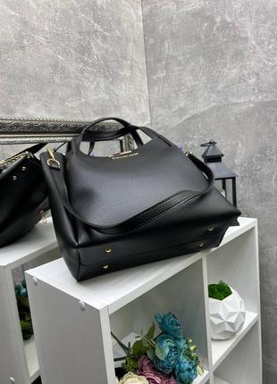 Женская стильная и качественная сумка из искусственной кожи черная с красным10 фото