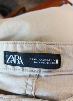 Мужские бежевые джинсы от zara7 фото