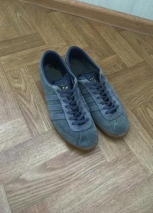 Adidas london size 43 (под реставрацию)