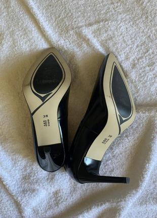Класичні туфлі човники шкіряні3 фото