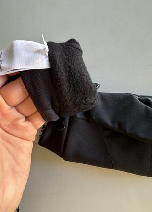 Детские варежки из серии heattech от uniqlo