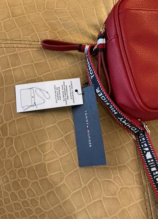 Tommy hilfiger сумочка. оригінал3 фото