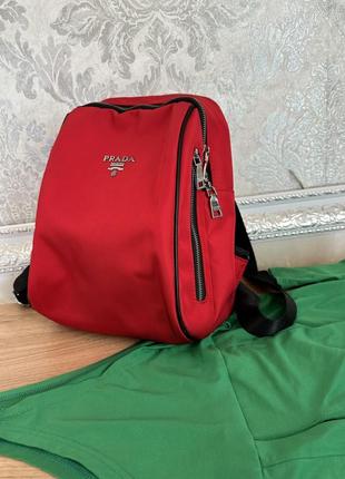 Женская сумка-рюкзак prada