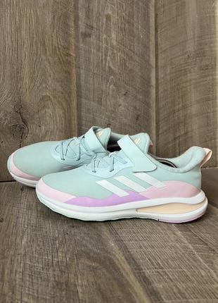 Кроссовки adidas 39/25см