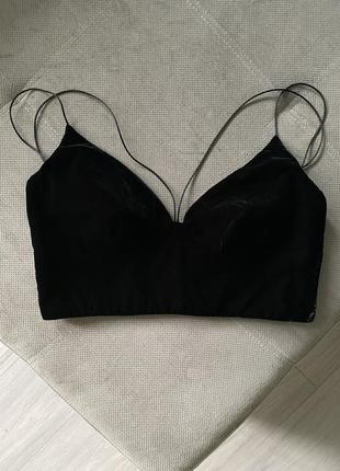 Бархатный топ на тонких бретелях бренда river island