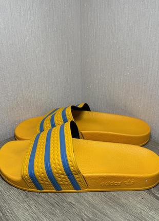 Шлепанцы adidas adilette