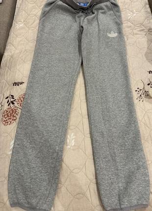 Штани adidas