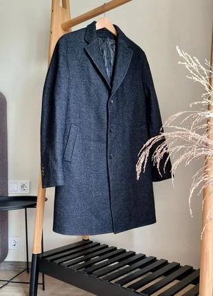 Пальто massimo dutti
