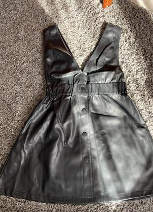 Кожаный сарафан asos