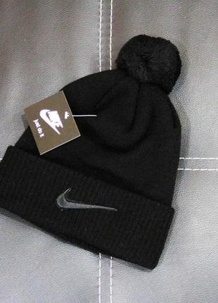 Шапка nike classic чорна
