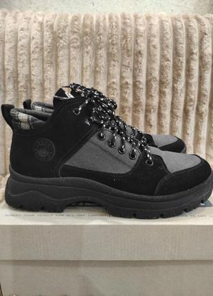 Ботинки женские skechers bobs