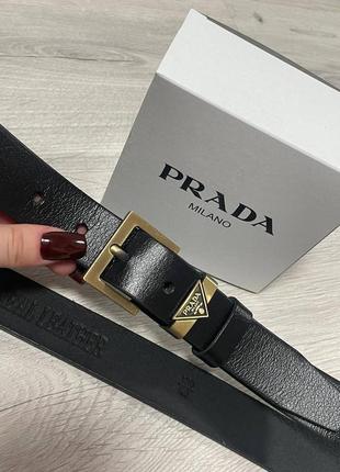 Кожаный ремень в стиле prada