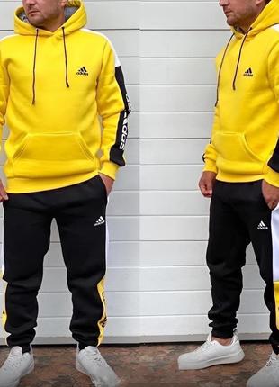 Зимний спортивный костюм adidas на флисе